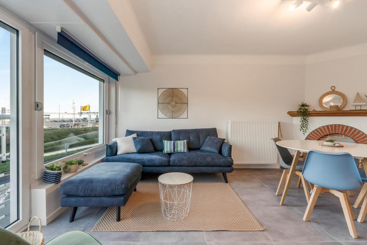 -mindful Nest- At The Calm Beachfront Of Wenduine Appartement